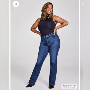 NWT Wrangler Women's Bootcut Jeans Size 33/34